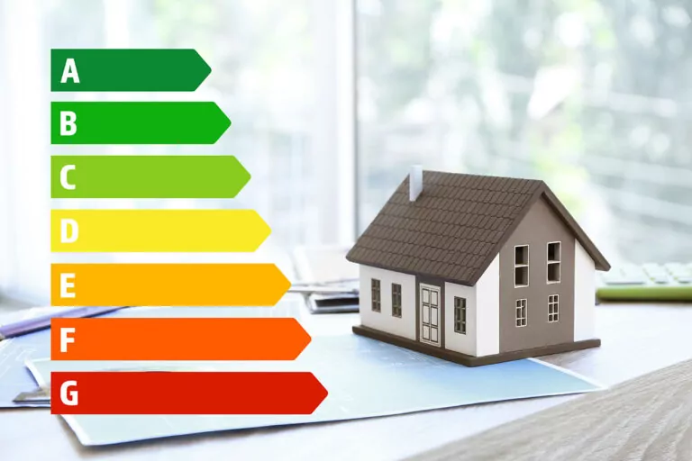 Energieeffizienzklassen spielen eine große Rolle für den Stromverbrauch in Einfamilienhäusern
